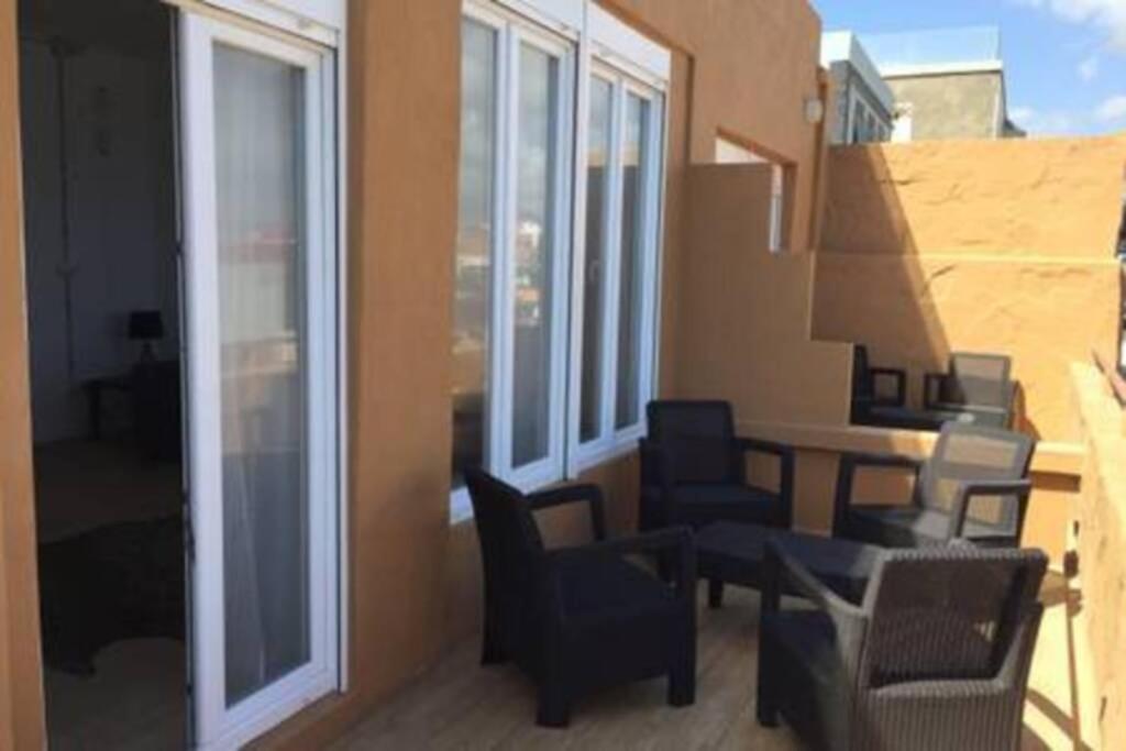 Big, Large Cozy Apartment With Sea View Ask For Additional Bedroom As An Extra Option Telde Exterior foto